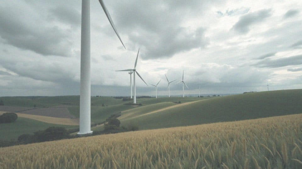 Jakie są różnice w rozmiarach turbin wiatrowych?