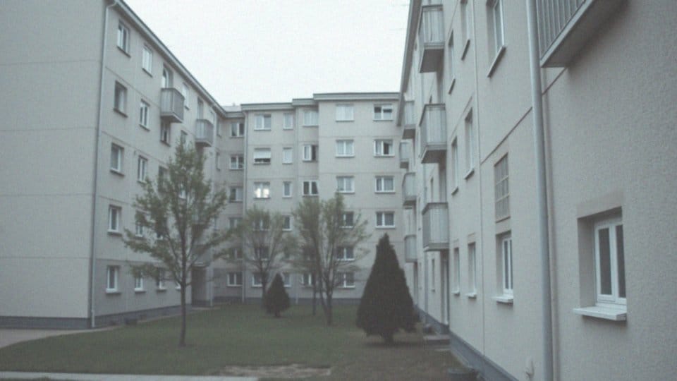 Ile wynosi odprawa mieszkaniowa w wojsku? Przewodnik dla żołnierzy